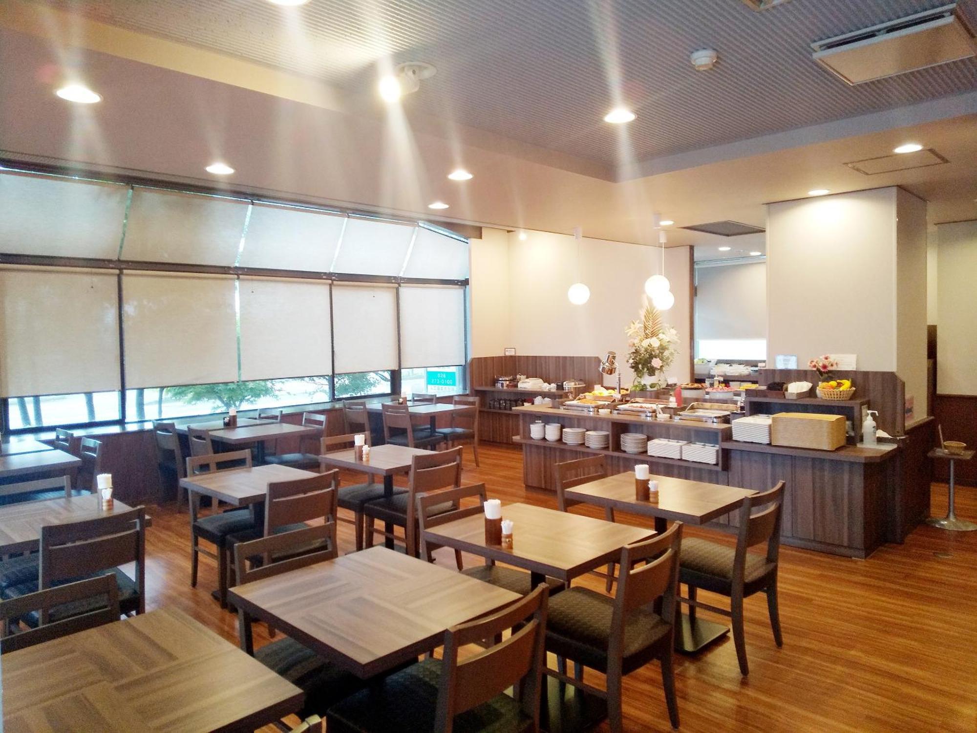 Hotel Route-Inn Court Chikuma-Koshoku Екстериор снимка