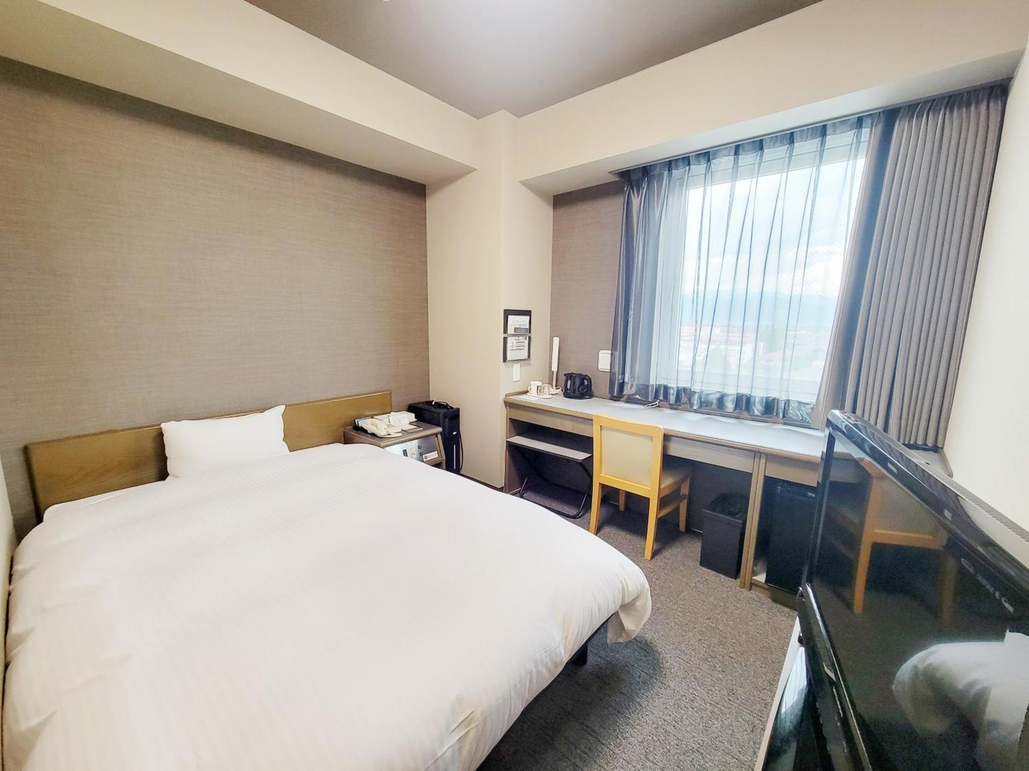 Hotel Route-Inn Court Chikuma-Koshoku Екстериор снимка